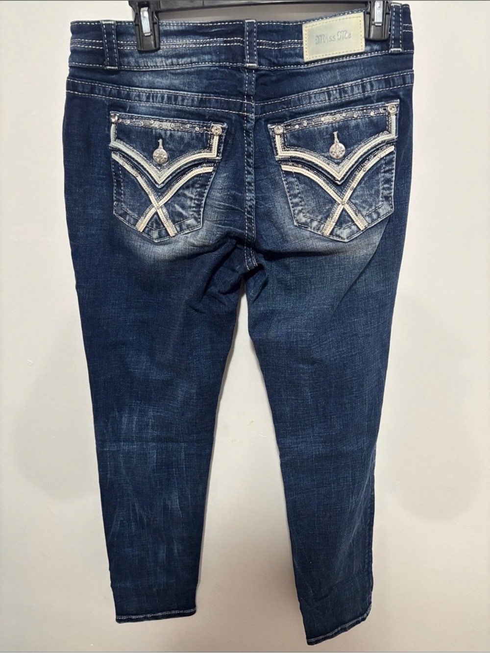 Miss Me Curvy Skinny Dark Wash Rhinestone Flap Pocket Jeans Size 29